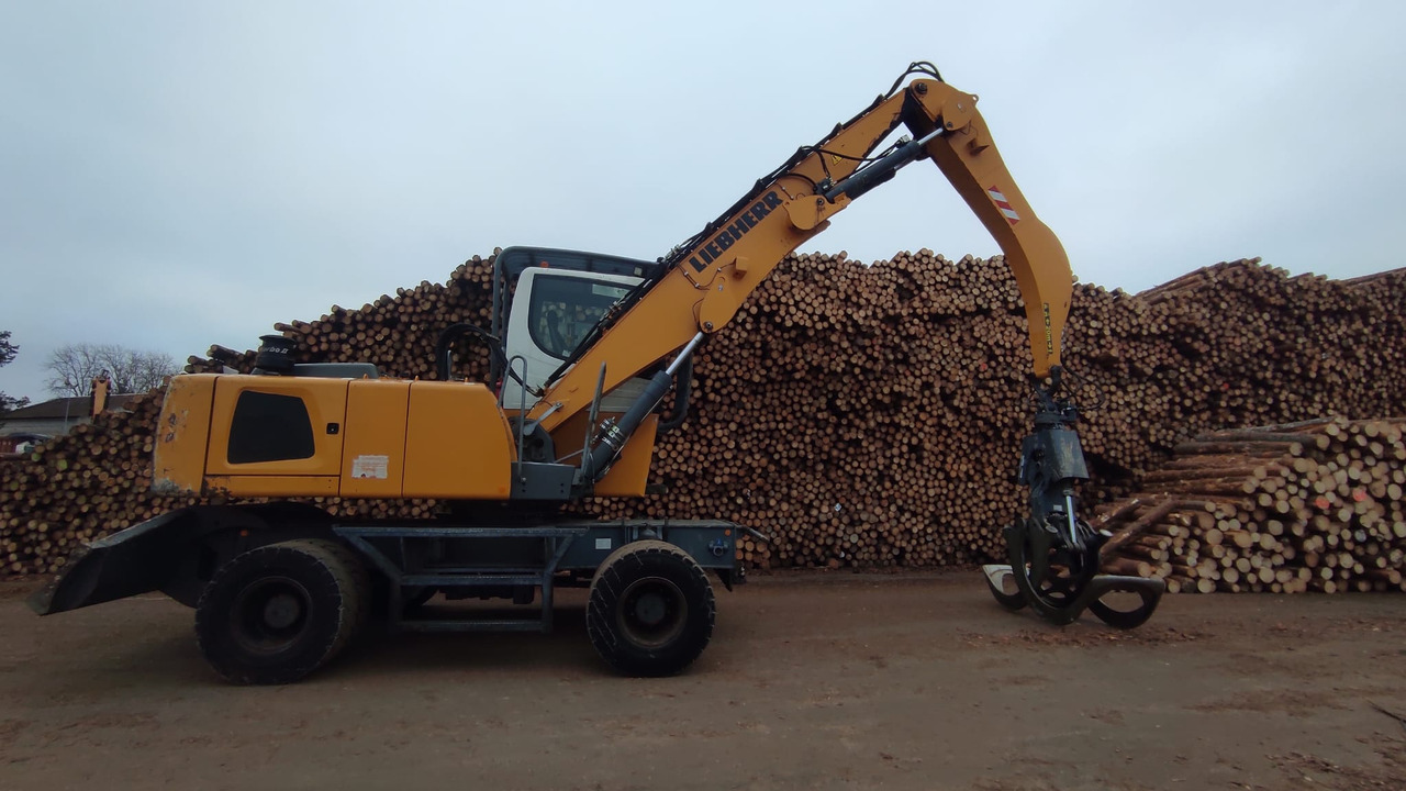 LIEBHERR LH 35 M Litronic - Багер за манипулиране на материали: снимка 3 LIEBHERR LH 35 M Litronic - Багер за манипулиране на материали: снимка 3