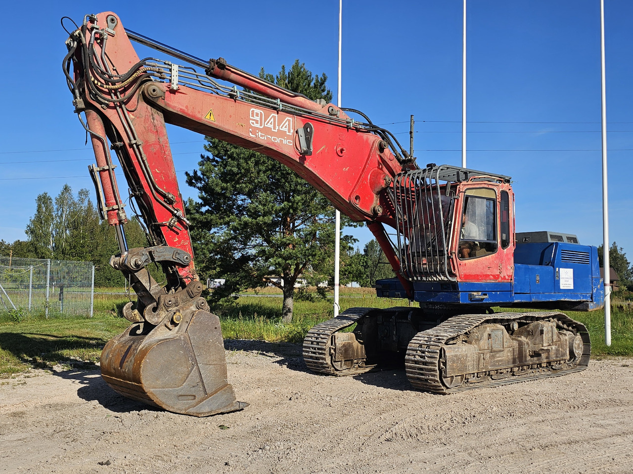 Лизинг на LIEBHERR R944B VH-HD. UHD boom and standart boom included. LIEBHERR R944B VH-HD. UHD boom and standart boom included.: снимка 6
