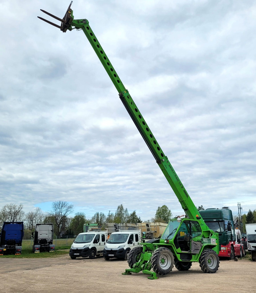 Телескопичен колесен товарач MERLO P40.14 K: снимка 19
