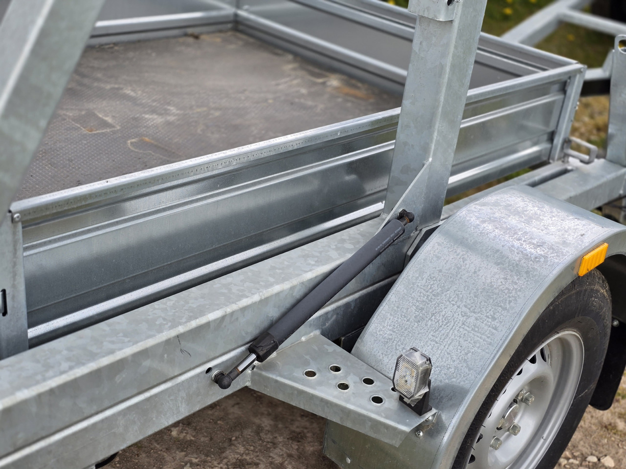 TIKI KP 1500-RB - Кабелно ремарке: снимка 5 TIKI KP 1500-RB - Кабелно ремарке: снимка 5
