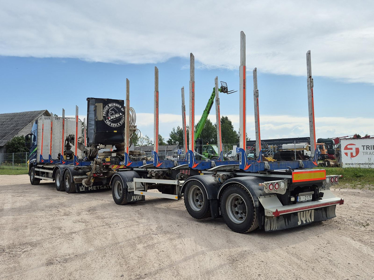 VOLVO FH500 JYKI V31 Kesla - Камион за дърва: снимка 4 VOLVO FH500 JYKI V31 Kesla - Камион за дърва: снимка 4
