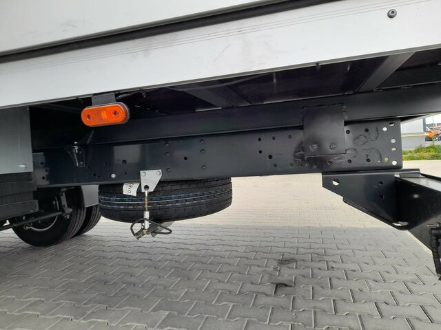 IVECO Daily 70C16H3.0 - CLIMA+ PRITSCHE... - Бордови бус: снимка 3 IVECO Daily 70C16H3.0 - CLIMA+ PRITSCHE... - Бордови бус: снимка 3