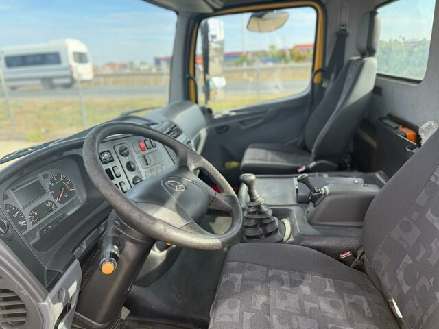 MERCEDES-BENZ Atego 1022 L Pritsche / Klima / Tachograph... - Камион пътна помощ: снимка 2 MERCEDES-BENZ Atego 1022 L Pritsche / Klima / Tachograph... - Камион пътна помощ: снимка 2