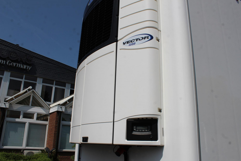 Chereau 3-Achser Kühlanhänger CV 1350 Türen FRC - Рефрижератор ремарке: снимка 4 Chereau 3-Achser Kühlanhänger CV 1350 Türen FRC - Рефрижератор ремарке: снимка 4