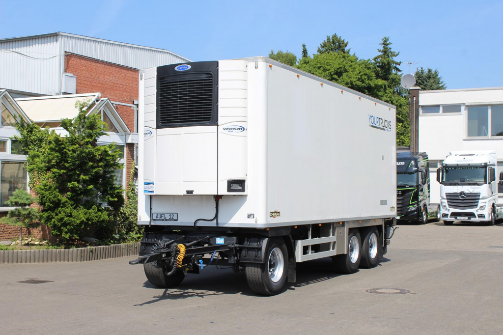 Chereau 3-Achser Kühlanhänger CV 1350 Türen FRC - Рефрижератор ремарке: снимка 1 Chereau 3-Achser Kühlanhänger CV 1350 Türen FRC - Рефрижератор ремарке: снимка 1