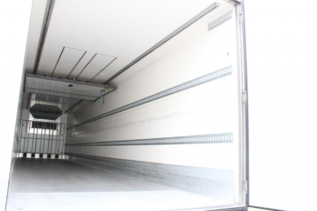 Chereau CV 1550 Strom 2,60h TW Liftachse FRC - Рефрижератор полуремарке: снимка 2 Chereau CV 1550 Strom 2,60h TW Liftachse FRC - Рефрижератор полуремарке: снимка 2
