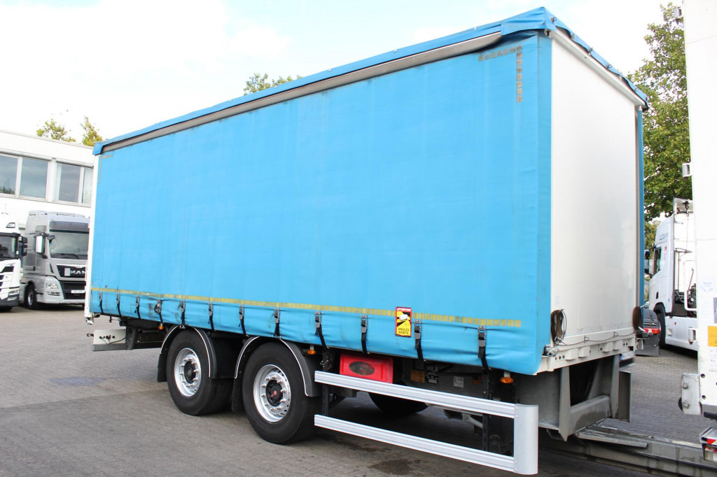 Fruehauf Fruehauf 2-Achser SAF Edscha Alu Bordwände - Брезентово ремарке: снимка 1 Fruehauf Fruehauf 2-Achser SAF Edscha Alu Bordwände - Брезентово ремарке: снимка 1