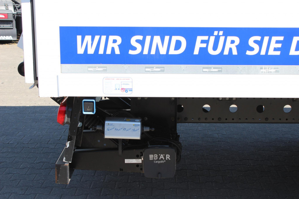 Mercedes-Benz Atego 1221 E6 Koffer Klima LDW Schalter LBW - Камион: снимка 4 Mercedes-Benz Atego 1221 E6 Koffer Klima LDW Schalter LBW - Камион: снимка 4