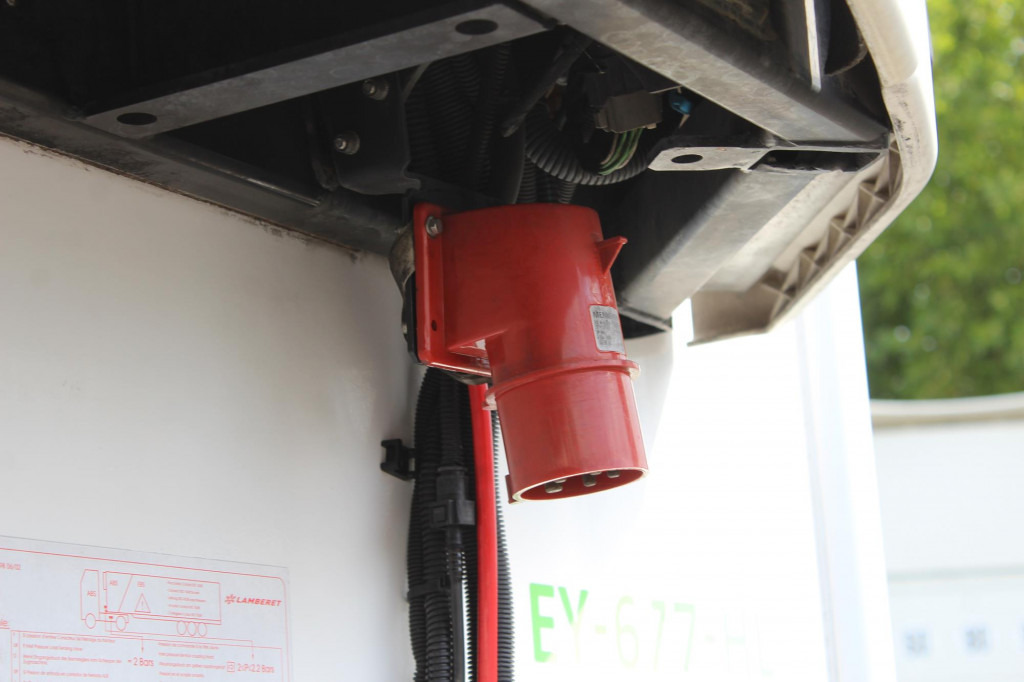 Lamberet CV 1950Mt. 2,65h Bi Multi Temp. Strom FRC - Рефрижератор полуремарке: снимка 4 Lamberet CV 1950Mt. 2,65h Bi Multi Temp. Strom FRC - Рефрижератор полуремарке: снимка 4