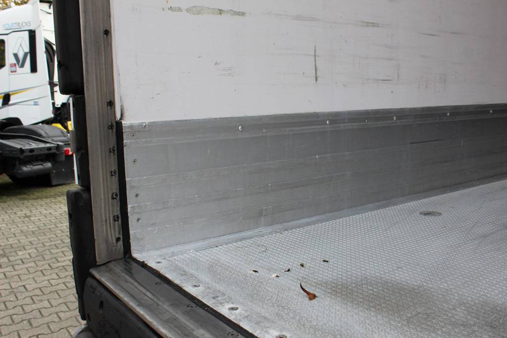 Lamberet TK SLXi Spectrum 2,65h Bi-Multi-Temp. TW LBW - Рефрижератор полуремарке: снимка 4 Lamberet TK SLXi Spectrum 2,65h Bi-Multi-Temp. TW LBW - Рефрижератор полуремарке: снимка 4