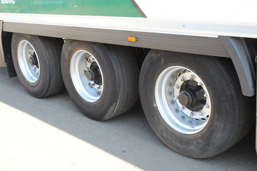 Lamberet Thermo King SLXe 200   Aluboden   Trennwand - Рефрижератор полуремарке: снимка 5 Lamberet Thermo King SLXe 200   Aluboden   Trennwand - Рефрижератор полуремарке: снимка 5