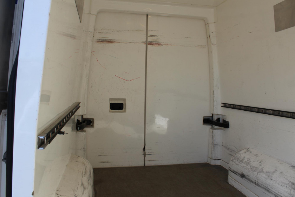 VW Crafter L2H2 Frischdienst 0° Kamera Klima Navi - Лекотоварен автомобил: снимка 4 VW Crafter L2H2 Frischdienst 0° Kamera Klima Navi - Лекотоварен автомобил: снимка 4