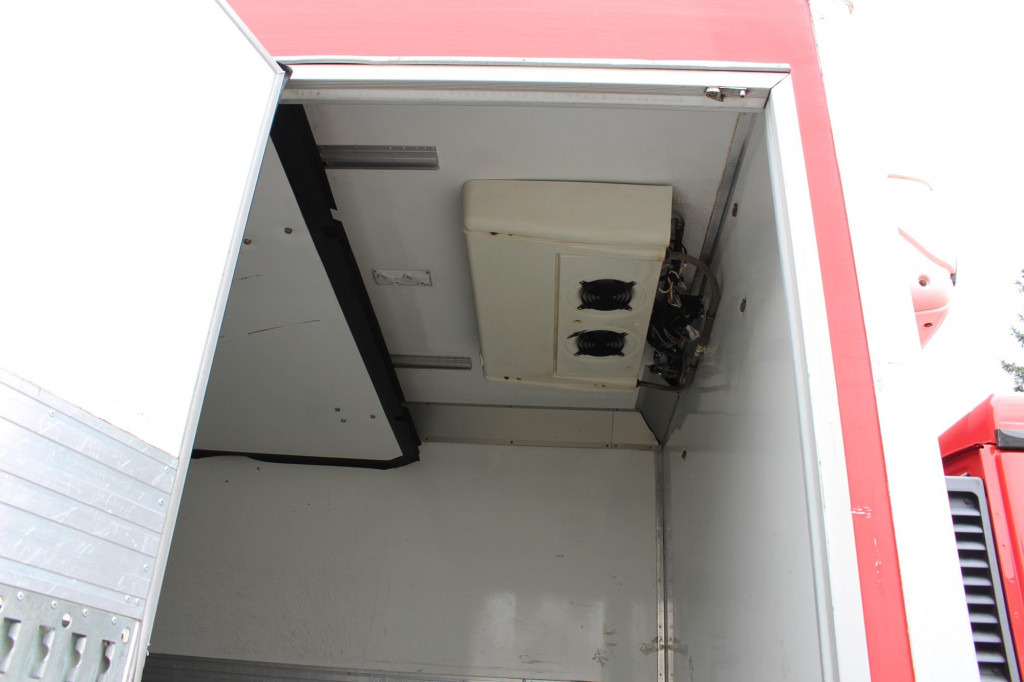 MAN TGL 12.250  E5   CX 600 Bi-Temp  Strom Tür LBW - Рефрижератор камион: снимка 5 MAN TGL 12.250  E5   CX 600 Bi-Temp  Strom Tür LBW - Рефрижератор камион: снимка 5