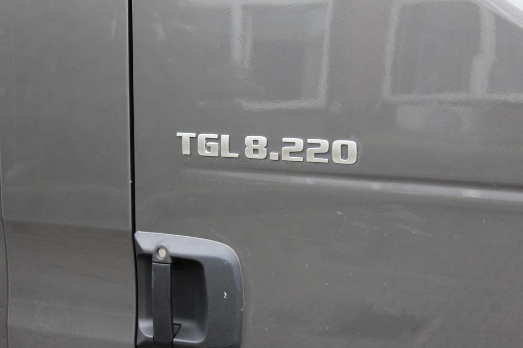 MAN TGL 8.220   Plane   AHK   6,1 m   Luft   Klima - Камион с брезент: снимка 4 MAN TGL 8.220   Plane   AHK   6,1 m   Luft   Klima - Камион с брезент: снимка 4