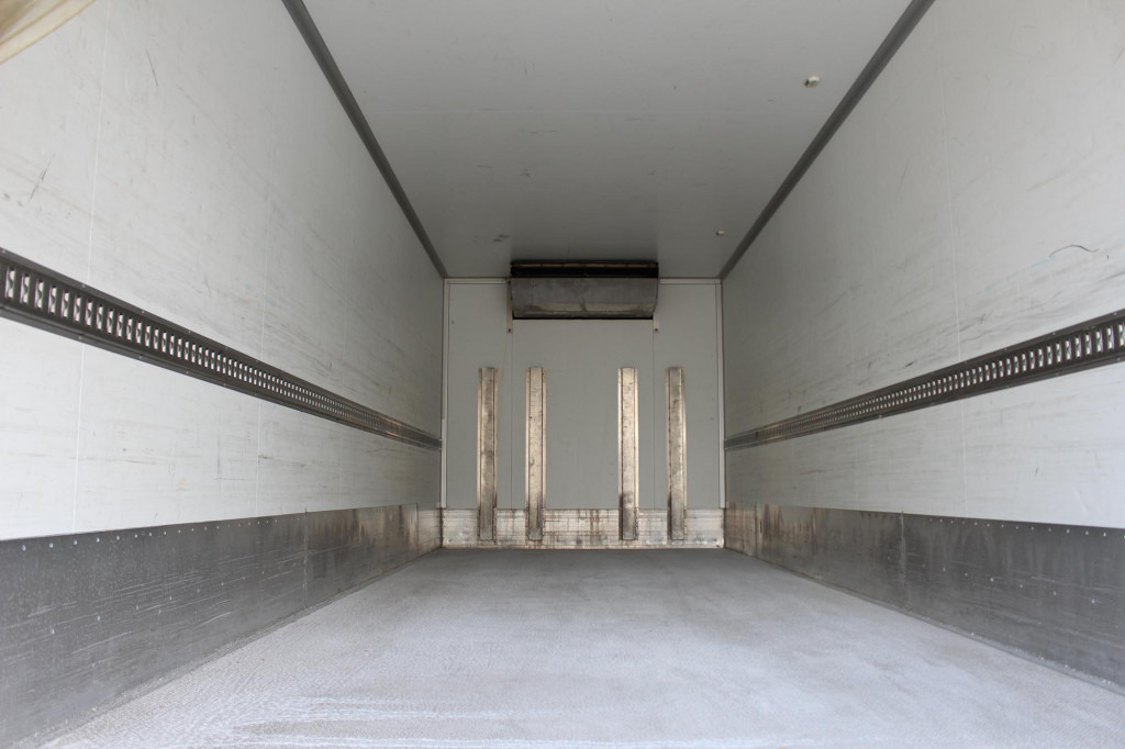 Mercedes-Benz Atego 1223 E6 TK T-800 R Strom LBW - Рефрижератор камион: снимка 2 Mercedes-Benz Atego 1223 E6 TK T-800 R Strom LBW - Рефрижератор камион: снимка 2