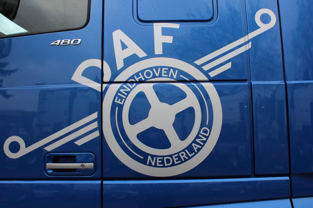 Daf 480 SSC Retarder Kühlbox 2 Tanks Standklima - Влекач: снимка 2 Daf 480 SSC Retarder Kühlbox 2 Tanks Standklima - Влекач: снимка 2