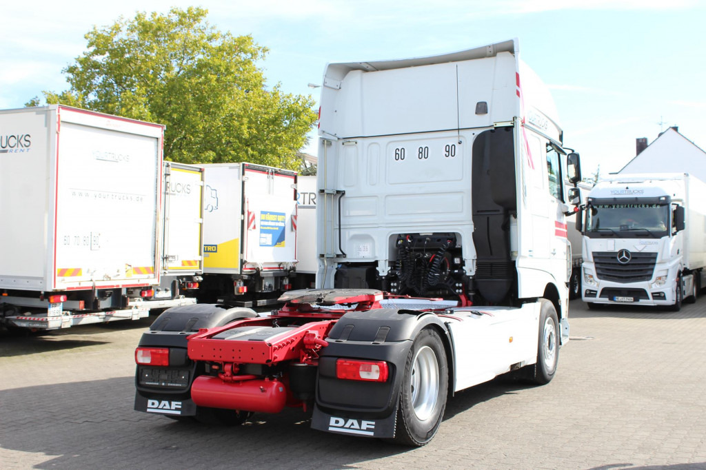 Влекач Daf 530 SSC  Retarder  Kühlbox  2 Tanks  Standklima: снимка 10