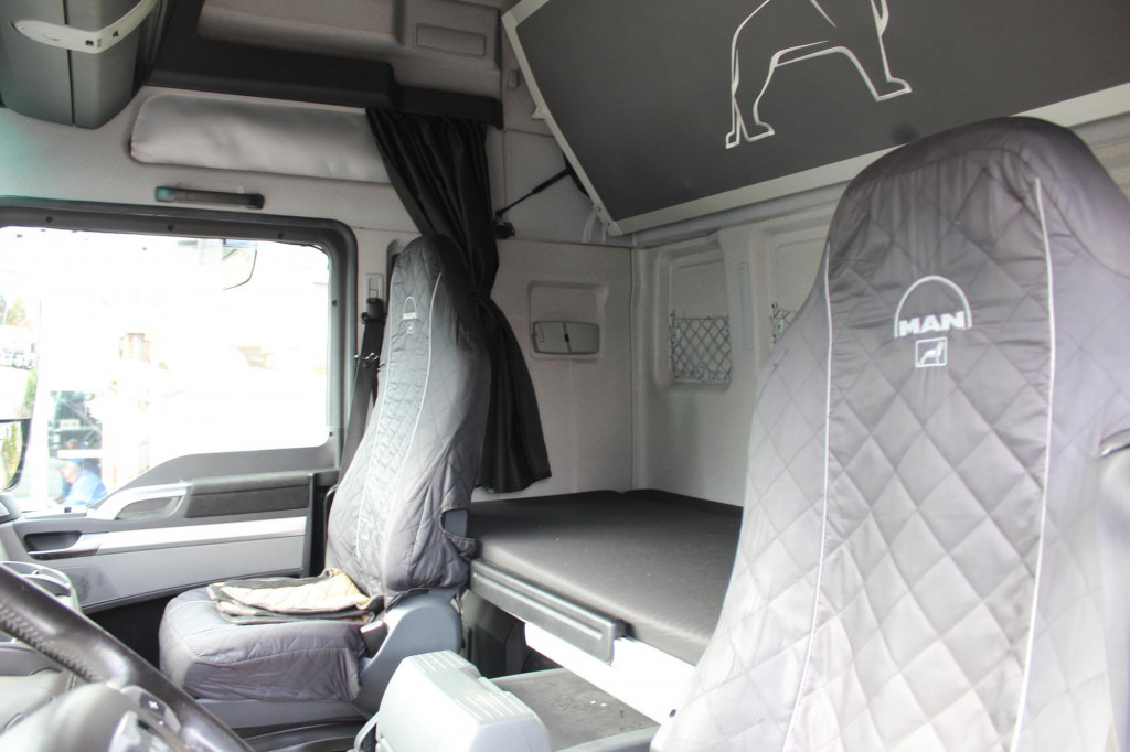MAN TGX 480 XXL Retarder Standklima 2Tanks Navi - Влекач: снимка 5 MAN TGX 480 XXL Retarder Standklima 2Tanks Navi - Влекач: снимка 5