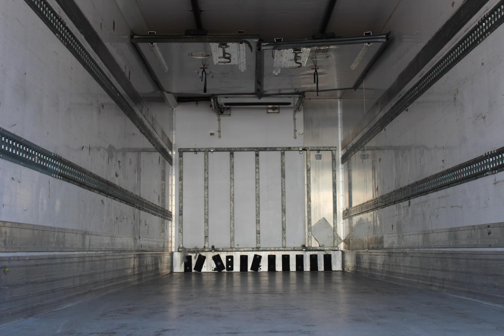 Volvo FM 420 E6 TK T-1200 Spect. Bi-Temp. Strom LBW TW - Рефрижератор камион: снимка 4 Volvo FM 420 E6 TK T-1200 Spect. Bi-Temp. Strom LBW TW - Рефрижератор камион: снимка 4