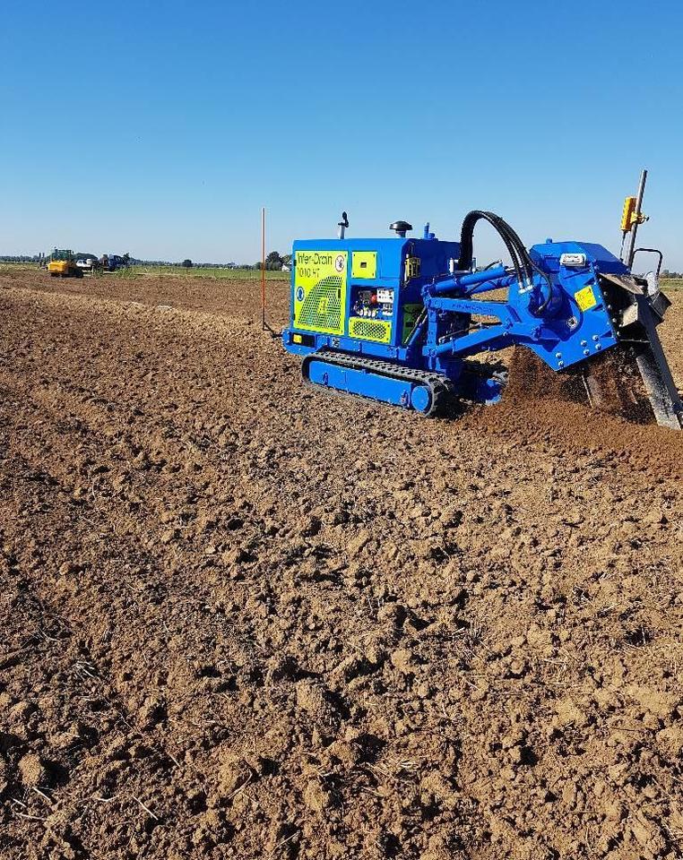 Inter-Drain 1010HT - Машина за обработка на почвата: снимка 4 Inter-Drain 1010HT - Машина за обработка на почвата: снимка 4