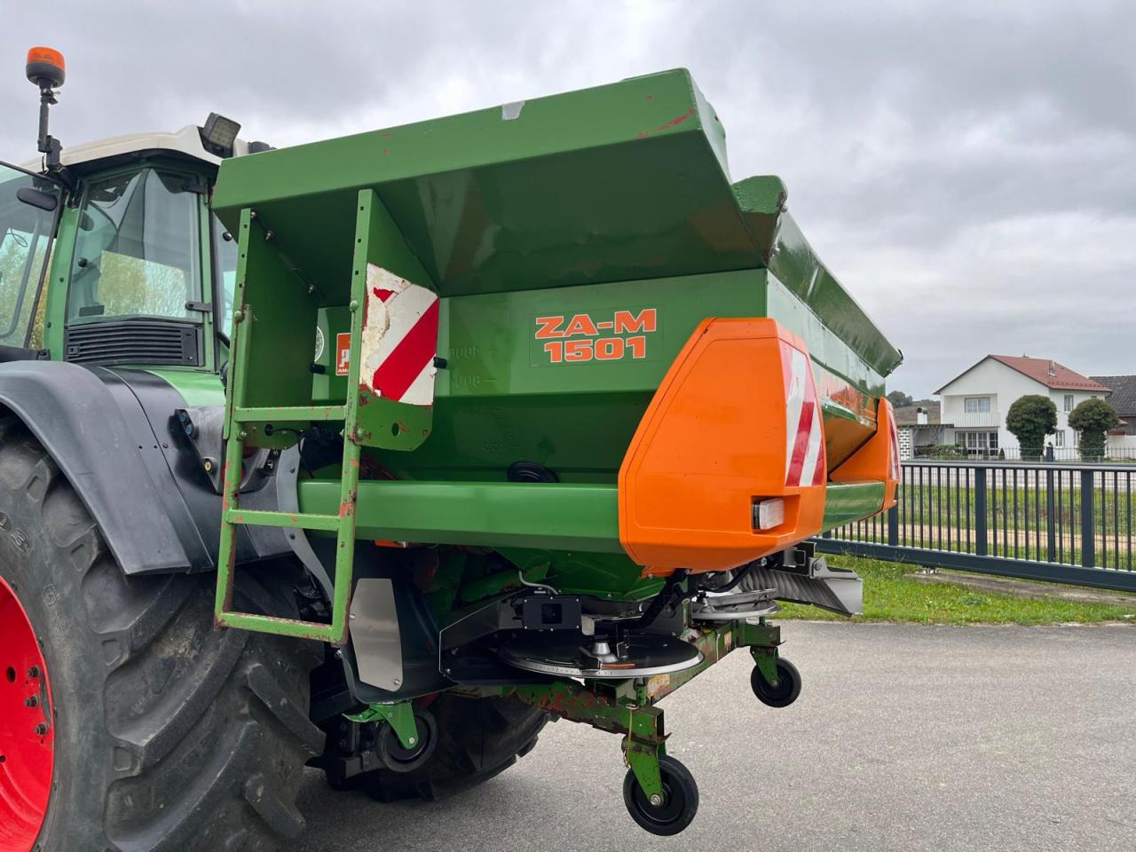 Amazone ZA-M 1501 Profis, Wiegestreuer, 2500 Liter - Тороразпръсквачка: снимка 3 Amazone ZA-M 1501 Profis, Wiegestreuer, 2500 Liter - Тороразпръсквачка: снимка 3