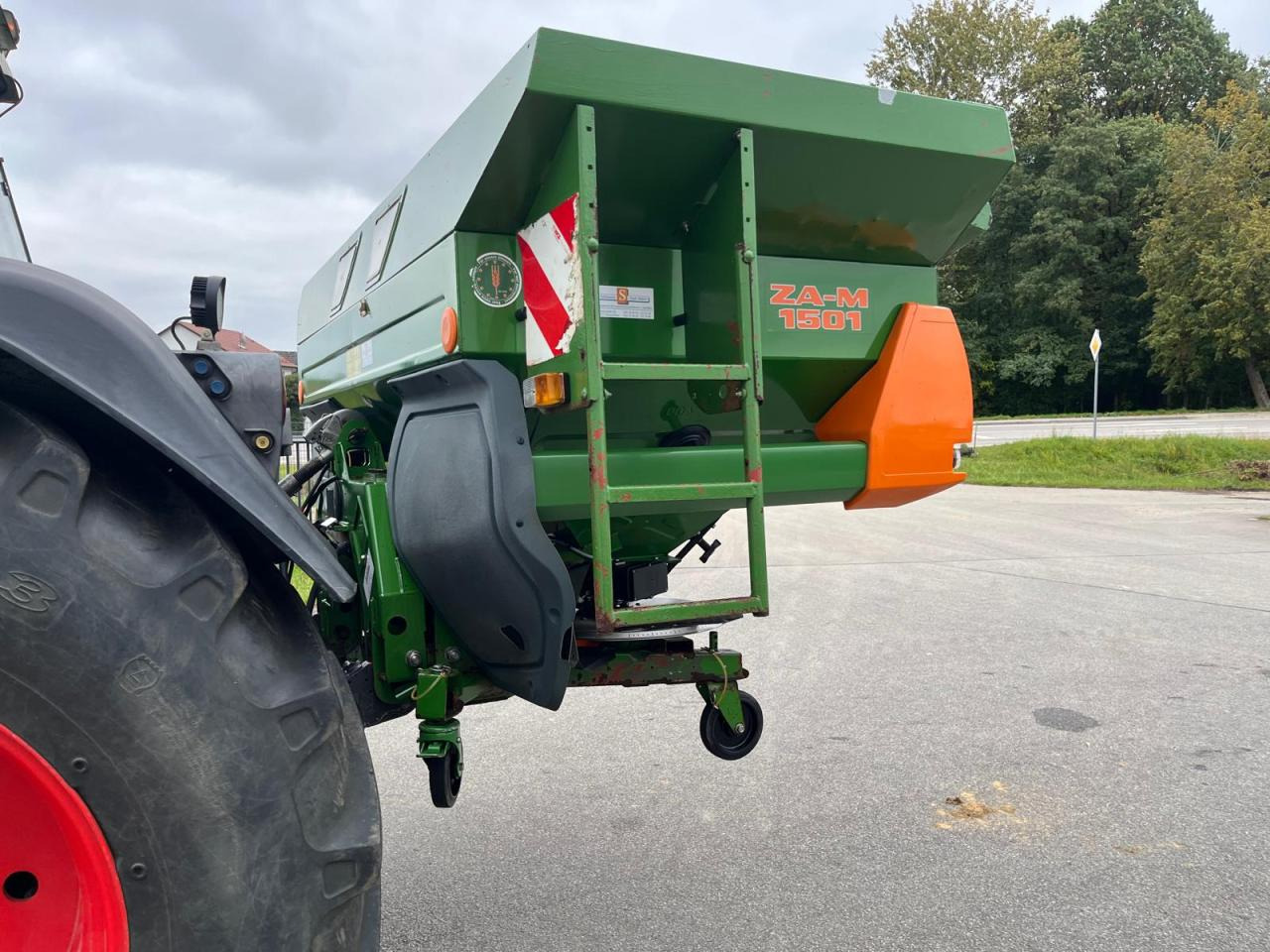 Amazone ZA-M 1501 Profis, Wiegestreuer, 2500 Liter - Тороразпръсквачка: снимка 4 Amazone ZA-M 1501 Profis, Wiegestreuer, 2500 Liter - Тороразпръсквачка: снимка 4
