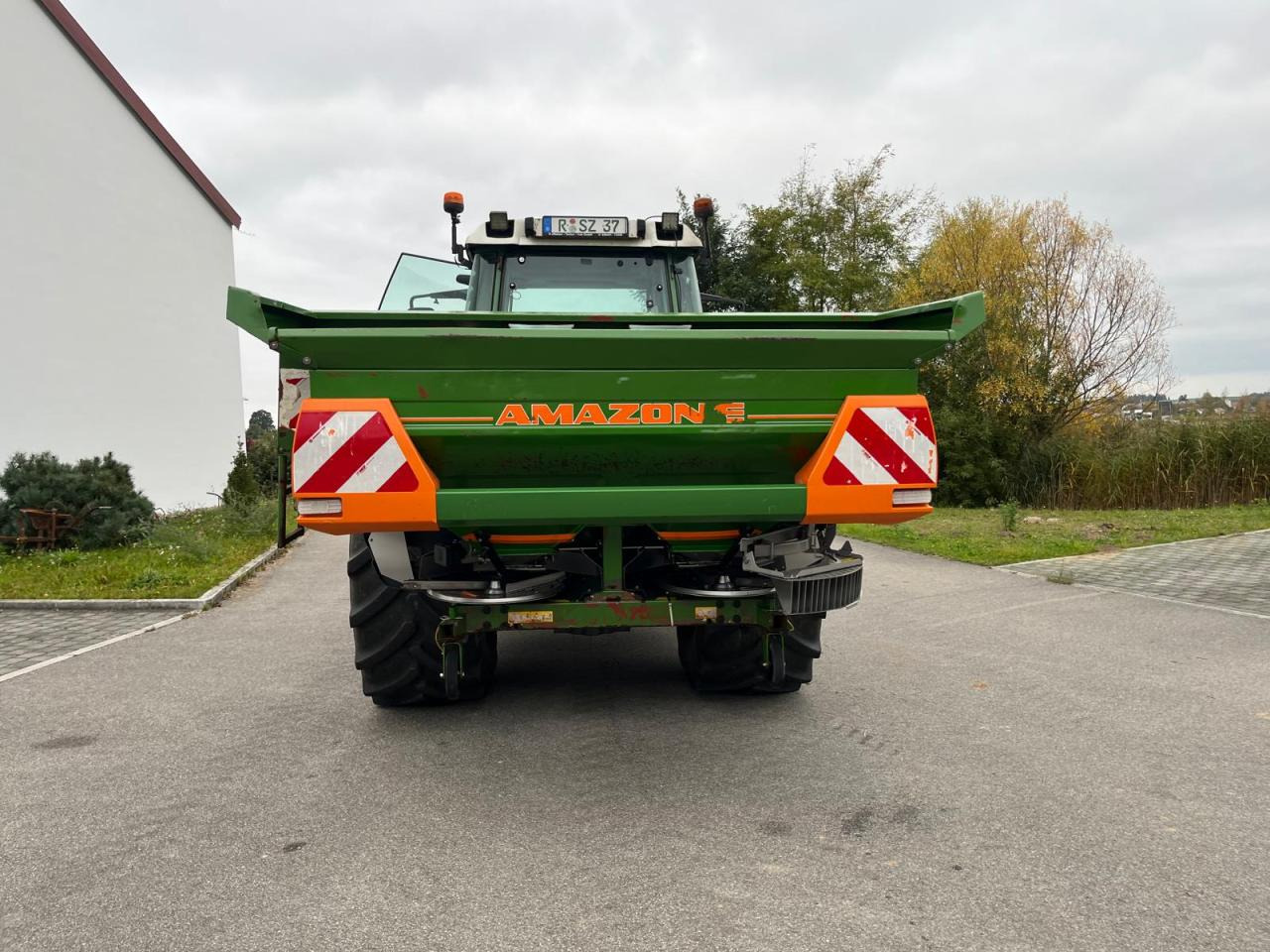 Amazone ZA-M 1501 Profis, Wiegestreuer, 2500 Liter - Тороразпръсквачка: снимка 2 Amazone ZA-M 1501 Profis, Wiegestreuer, 2500 Liter - Тороразпръсквачка: снимка 2