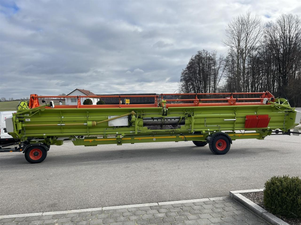 CLAAS Schneidwerk Claas Vario V1050, ca. 1600ha, LED Laser, Bj. 2016 - Хедер: снимка 5 CLAAS Schneidwerk Claas Vario V1050, ca. 1600ha, LED Laser, Bj. 2016 - Хедер: снимка 5
