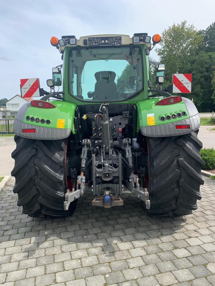 Fendt 724 Vario Power Plus mit GPS - Трактор: снимка 5 Fendt 724 Vario Power Plus mit GPS - Трактор: снимка 5