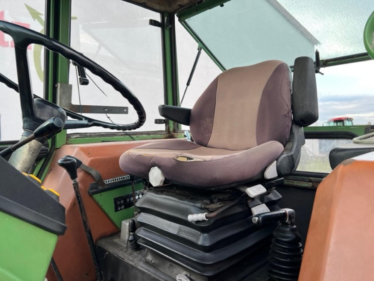 Трактор Fendt Farmer 306 LS, ca. 9516 Bh, Baujahr 1982: снимка 9