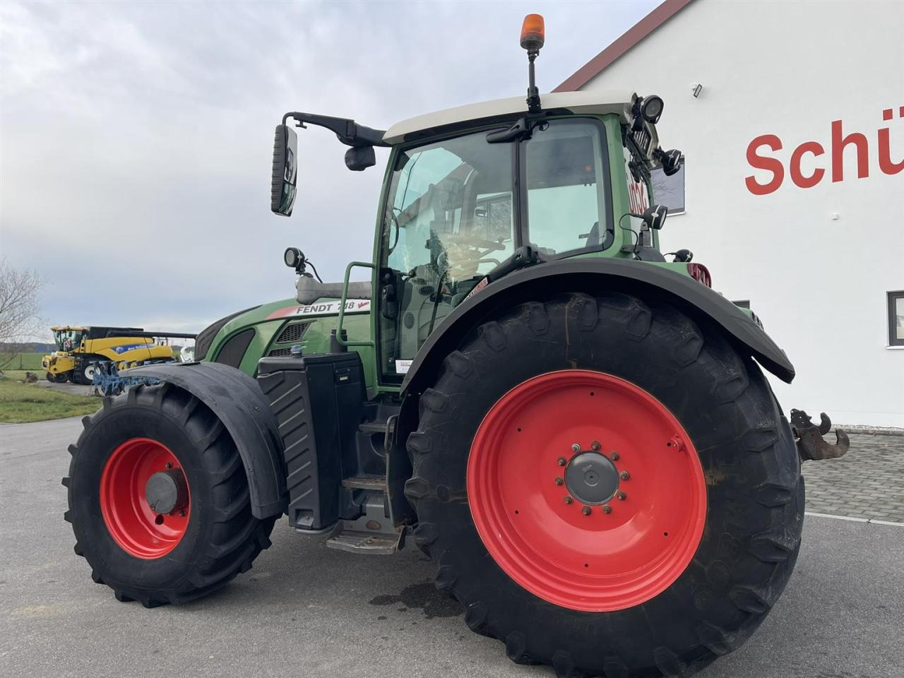 Fendt Fendt 718 Vario SCR GPS - Трактор: снимка 4 Fendt Fendt 718 Vario SCR GPS - Трактор: снимка 4