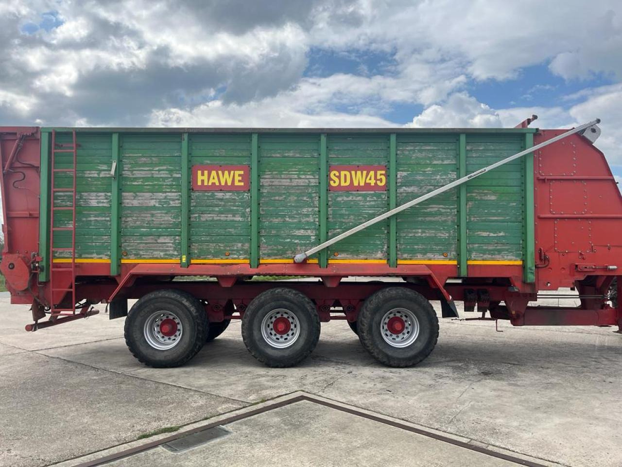 HAWE Tridem SDW 45T, Silagewagen - Селскостопанско ремарке самосвал: снимка 2 HAWE Tridem SDW 45T, Silagewagen - Селскостопанско ремарке самосвал: снимка 2
