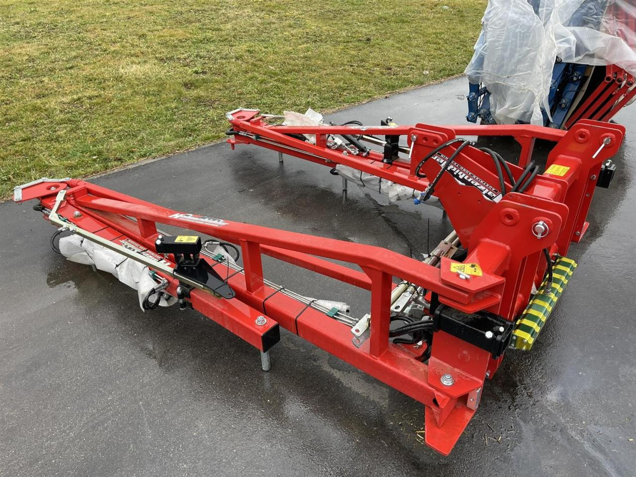 Hatzenbichler Neuer unbenutzter Striegel mit hydraulischer Druckverstellung, 12m AB, Hatzenbichler Striegel - Брана: снимка 2 Hatzenbichler Neuer unbenutzter Striegel mit hydraulischer Druckverstellung, 12m AB, Hatzenbichler Striegel - Брана: снимка 2