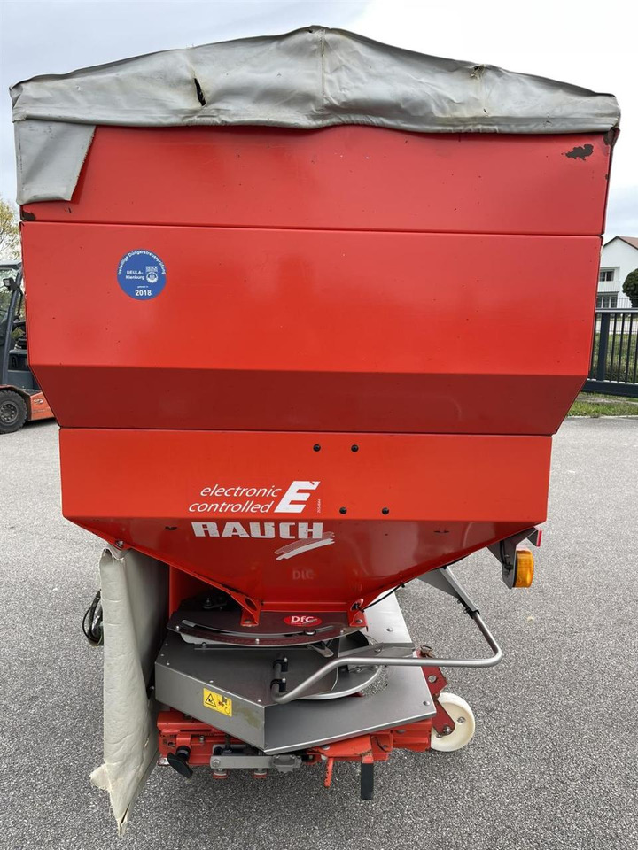 Rauch Axera Düngerstreuer H EMC 1102 Quantron P - Тороразпръсквачка: снимка 4 Rauch Axera Düngerstreuer H EMC 1102 Quantron P - Тороразпръсквачка: снимка 4