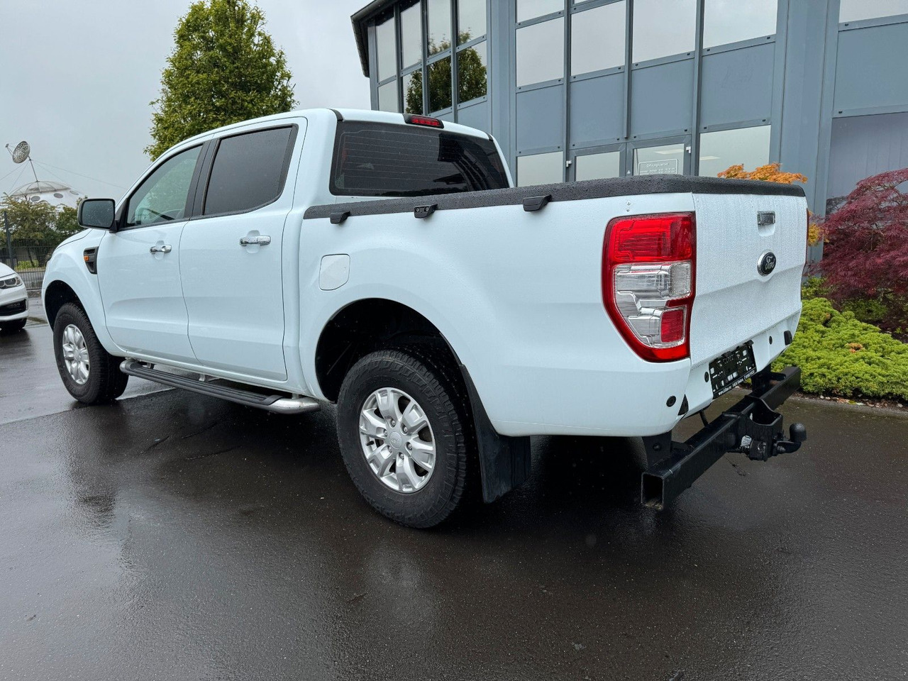 Ford Ranger XLT Doppelkabine 4x4 - Джип: снимка 3 Ford Ranger XLT Doppelkabine 4x4 - Джип: снимка 3
