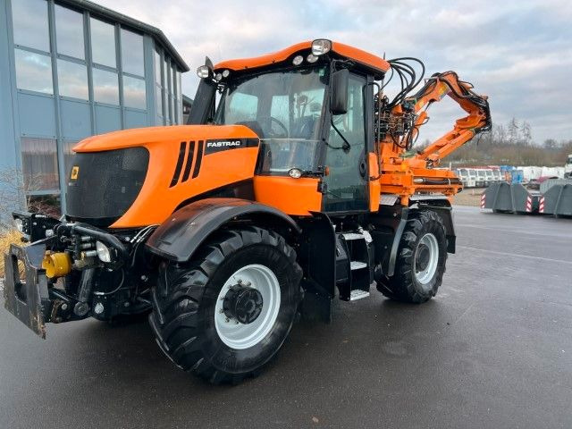 Трактор JCB Fastrac  HMV 3200 + Mulag MHS 800: снимка 1