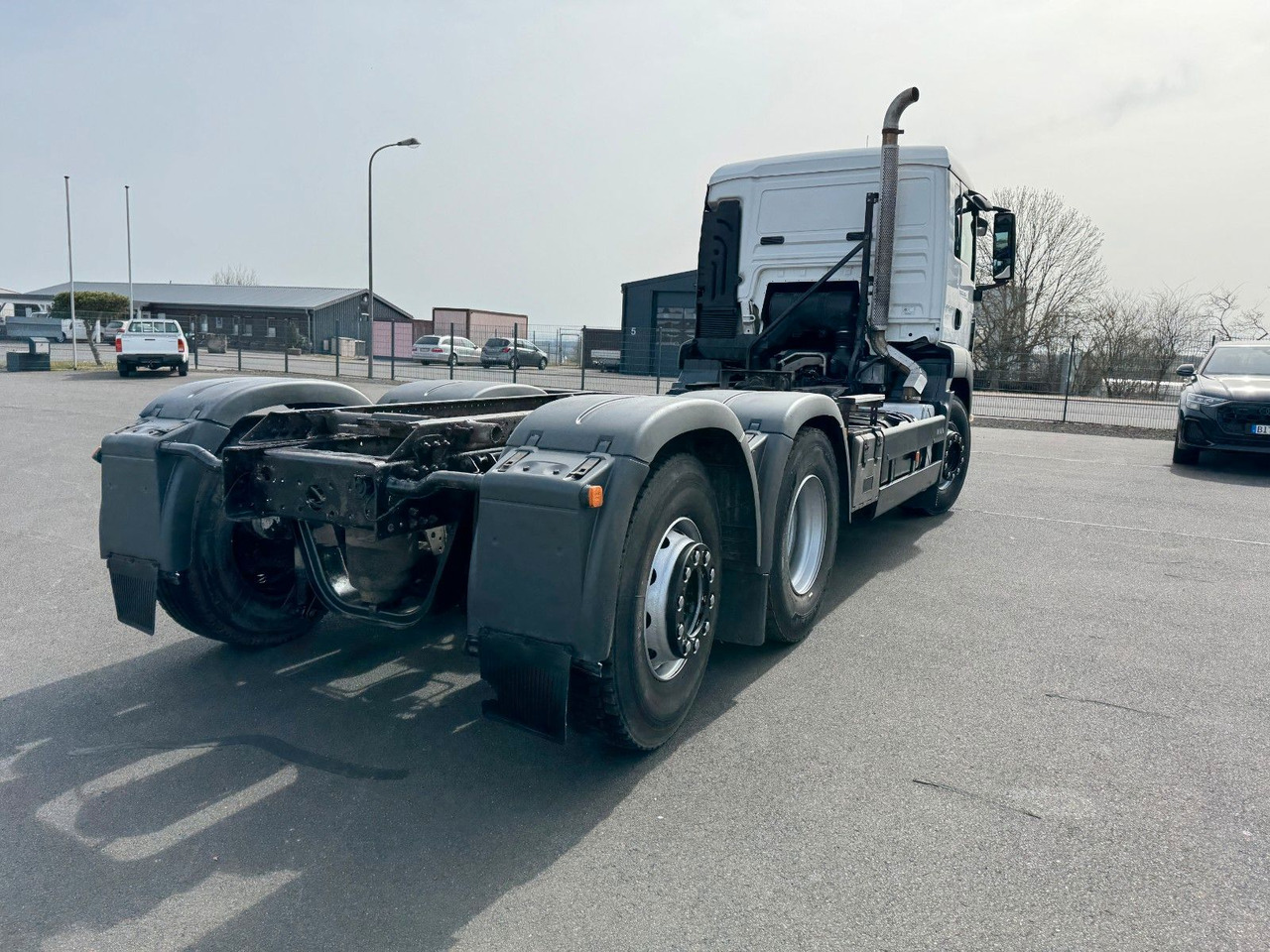 MAN TGS 28.320 6x2 Hydraulik - Шаси кабина: снимка 4 MAN TGS 28.320 6x2 Hydraulik - Шаси кабина: снимка 4