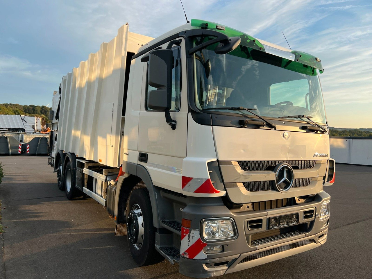 Mercedes-Benz Actros 2532 6x2 MP3 Faun Power Press 524 - Боклукчийска кола: снимка 4 Mercedes-Benz Actros 2532 6x2 MP3 Faun Power Press 524 - Боклукчийска кола: снимка 4