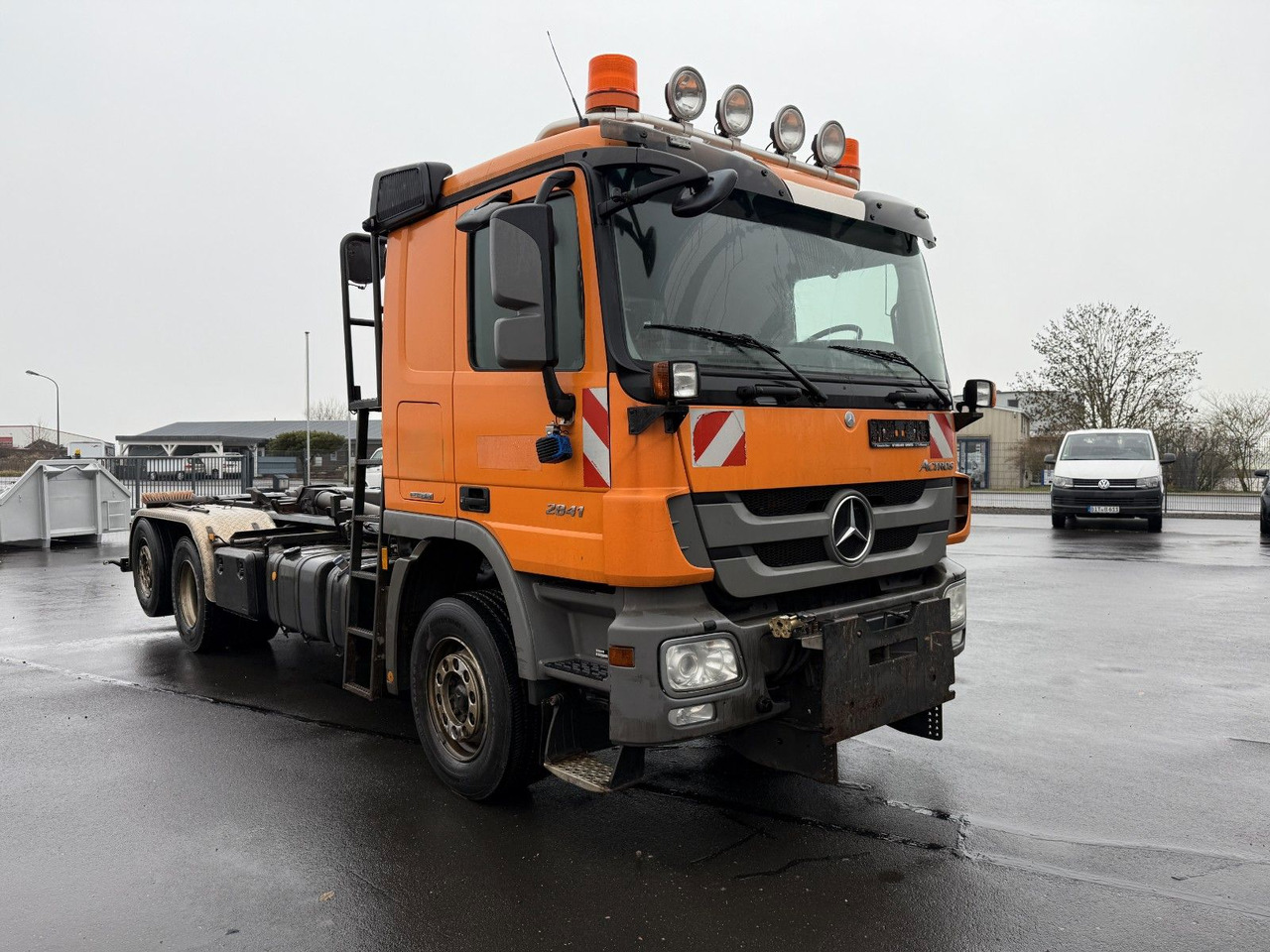 Mercedes-Benz Actros 2841L 6x2 Kranhydraulik Multilift Winterd - Мултилифт с кука камион: снимка 3 Mercedes-Benz Actros 2841L 6x2 Kranhydraulik Multilift Winterd - Мултилифт с кука камион: снимка 3