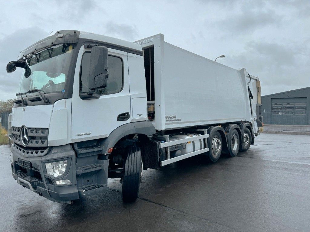 Лизинг на Mercedes-Benz Arocs 3243 8x2 Faun Variopress II 528 V19 Mercedes-Benz Arocs 3243 8x2 Faun Variopress II 528 V19 Mercedes-Benz Arocs 3243 8x2 Faun Variopress II 528 V19 Mercedes-Benz Arocs 3243 8x2 Faun Variopress II 528 V19: снимка 14