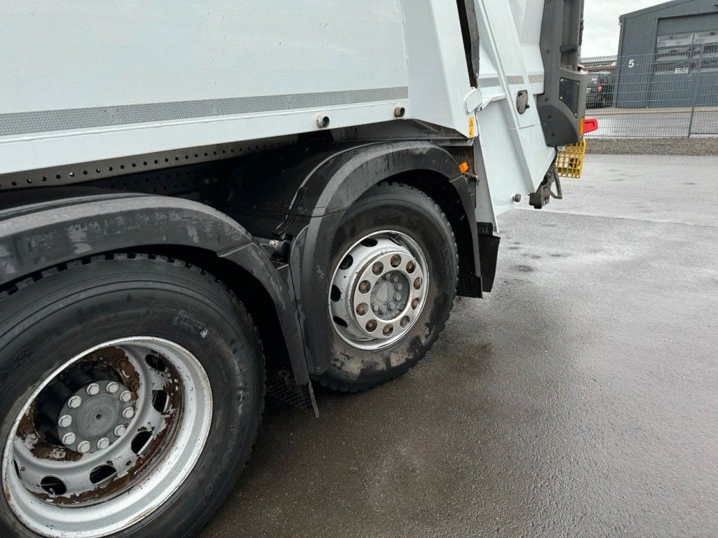 Лизинг на Mercedes-Benz Arocs 3243 8x2 Faun Variopress II 528 V19 Mercedes-Benz Arocs 3243 8x2 Faun Variopress II 528 V19 Mercedes-Benz Arocs 3243 8x2 Faun Variopress II 528 V19 Mercedes-Benz Arocs 3243 8x2 Faun Variopress II 528 V19: снимка 9