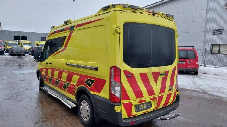 FORD TRANSIT 2,0TDI AMBULANCE KLIMA 1.2018 EURO 6, 3 UNITS - Линейка: снимка 2 FORD TRANSIT 2,0TDI AMBULANCE KLIMA 1.2018 EURO 6, 3 UNITS - Линейка: снимка 2
