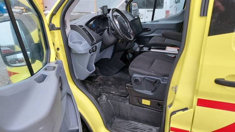 FORD TRANSIT 2,0TDI AMBULANCE KLIMA 12.2018 EURO 6, 3 UNITS - Линейка: снимка 5 FORD TRANSIT 2,0TDI AMBULANCE KLIMA 12.2018 EURO 6, 3 UNITS - Линейка: снимка 5