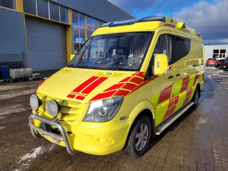 MERCEDES – BENZ SPRINTER 3.0D AMBULANCE (PROFILE) KLIMA 2.2016 EURO 6 - Линейка: снимка 2 MERCEDES – BENZ SPRINTER 3.0D AMBULANCE (PROFILE) KLIMA 2.2016 EURO 6 - Линейка: снимка 2