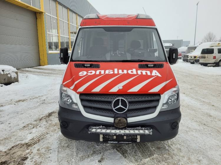 MERCEDES – BENZ SPRINTER 3.0D AMBULANCE (PROFILE) KLIMA 7.2015 EURO 6 - Линейка: снимка 3 MERCEDES – BENZ SPRINTER 3.0D AMBULANCE (PROFILE) KLIMA 7.2015 EURO 6 - Линейка: снимка 3