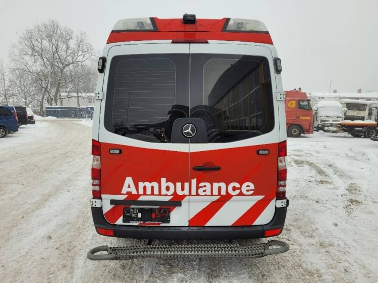 MERCEDES – BENZ SPRINTER 3.0D AMBULANCE (PROFILE) KLIMA 7.2015 EURO 6  - Линейка: снимка 5 MERCEDES – BENZ SPRINTER 3.0D AMBULANCE (PROFILE) KLIMA 7.2015 EURO 6  - Линейка: снимка 5