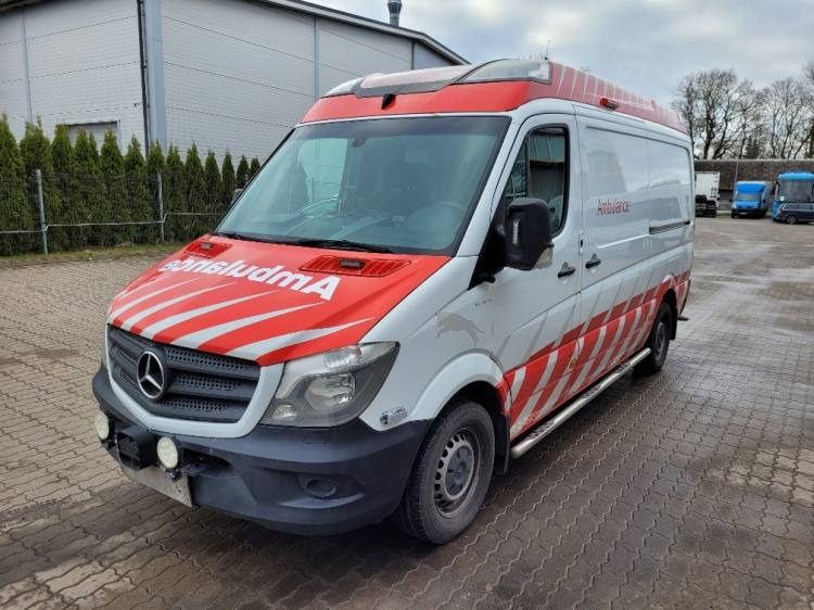 MERCEDES – BENZ SPRINTER 319 AMBULANCE (PROFILE) KLIMA, 6.2017, EURO 6 - Линейка: снимка 2 MERCEDES – BENZ SPRINTER 319 AMBULANCE (PROFILE) KLIMA, 6.2017, EURO 6 - Линейка: снимка 2