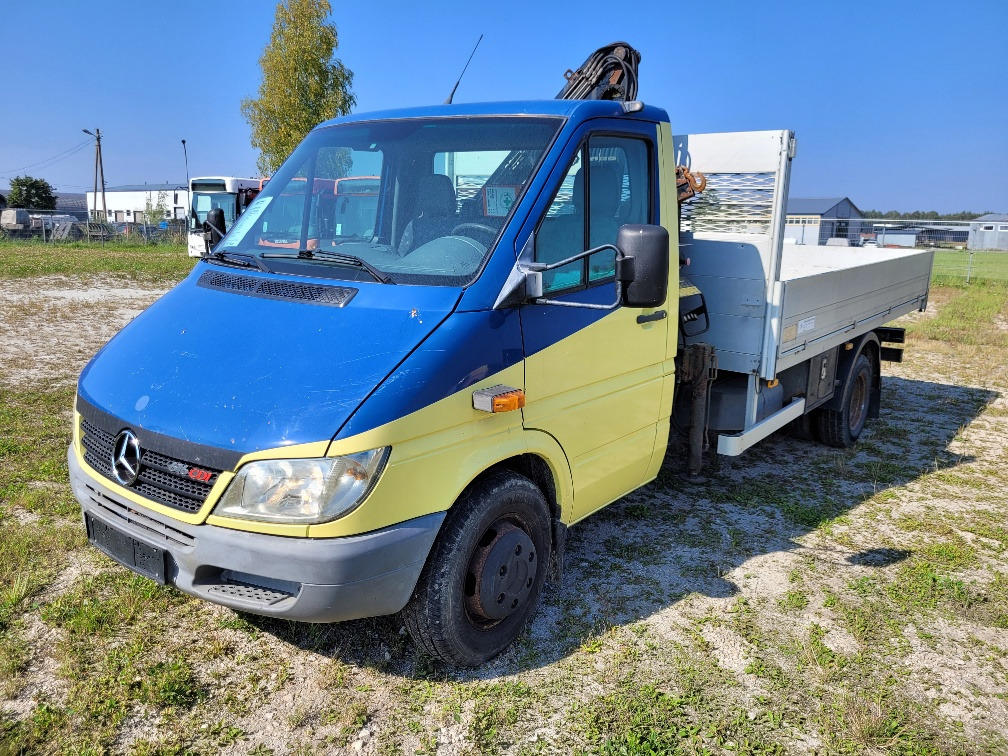 MERCEDES – BENZ SPRINTER 616CDI HIAB 027-2 Crane 10.2004 - Бордови бус: снимка 2 MERCEDES – BENZ SPRINTER 616CDI HIAB 027-2 Crane 10.2004 - Бордови бус: снимка 2
