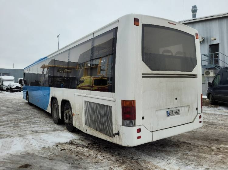 VOLVO B12BLE 8700 KLIMA, 8.2010, EURO 5, RAMP, 58 seats, 14,7m - Междуградски автобус: снимка 3 VOLVO B12BLE 8700 KLIMA, 8.2010, EURO 5, RAMP, 58 seats, 14,7m - Междуградски автобус: снимка 3