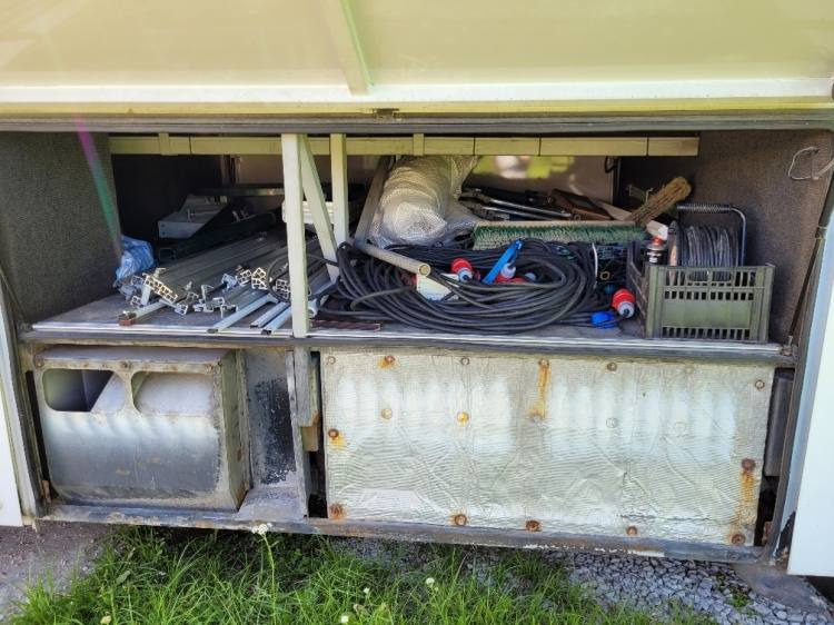 VOLVO B12M BERKHOF AXIAL70 MOTORHOME KLIMA 3.2003 - Туристически автобус: снимка 5 VOLVO B12M BERKHOF AXIAL70 MOTORHOME KLIMA 3.2003 - Туристически автобус: снимка 5